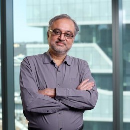 Headshot of Asim Ansari
